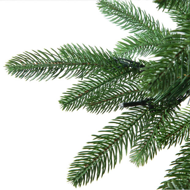 Luxe Kerstboom Excellent Trees® LED Falun Green 210 cm - 350 Lampjes