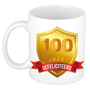 Gefeliciteerd 100 jaar jubileum/ verjaardag mok met gouden schild - feest mokken