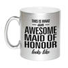 Zilveren Awesome maid of honour cadeau mok / beker voor je getuigen 330 ml - feest mokken