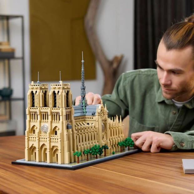 LEGO Architecture 21061 Notre-Dame de Paris - Bouwset voor volwassenen