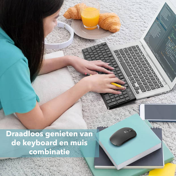 Gadgetplace Draadloos Toetsenbord met Muis Set - Stille toetsen - Qwerty - Keyboard + muis-sets - Draadloze muis