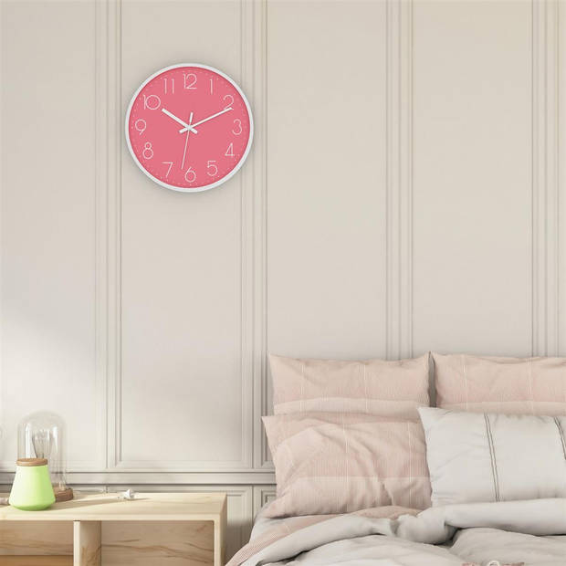 Intirilife wandklok in wit - roze met 30,5 cm diameter - praktische tijdweergave chronometer stijlvol voor elke kamer