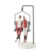 J-line - Skilift Ski Couple Resine Rood/wit - 19x17.5x34cm