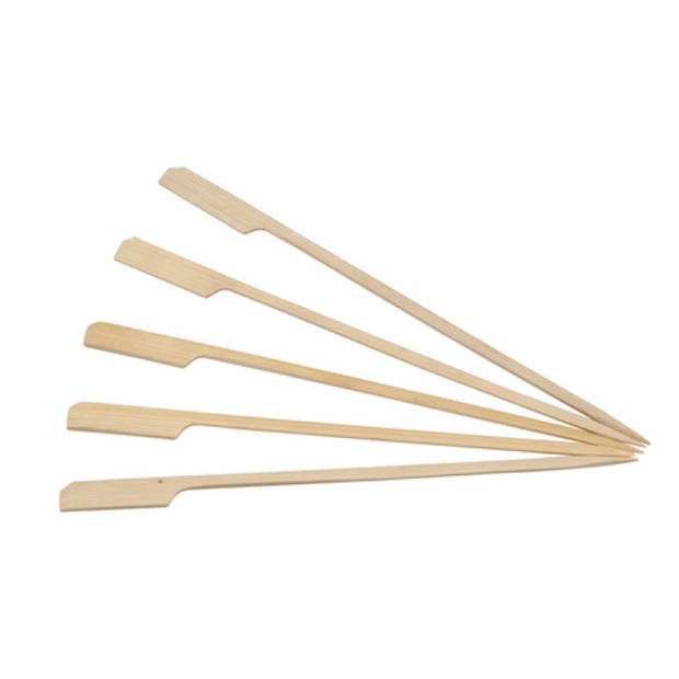 Hapjes/sate prikkers/spiesjes - bamboe hout - 50x stuks - 18 cm - amuse/bbq/feestje - prikkers (sate)